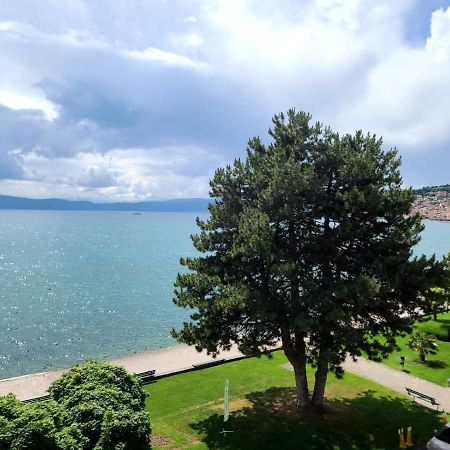 Pier 82 Apartments Охрид Экстерьер фото