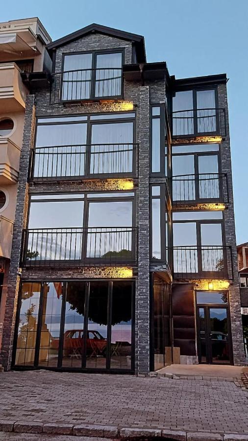 Pier 82 Apartments Охрид Экстерьер фото